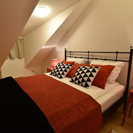 Brand New Attic Flat Appartamento