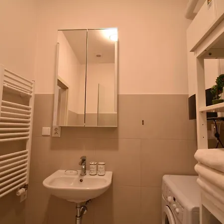 Appartamento Brand New Attic Flat